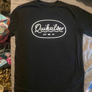 Brand new never worn mens Quicksilver black t-shirt size m
